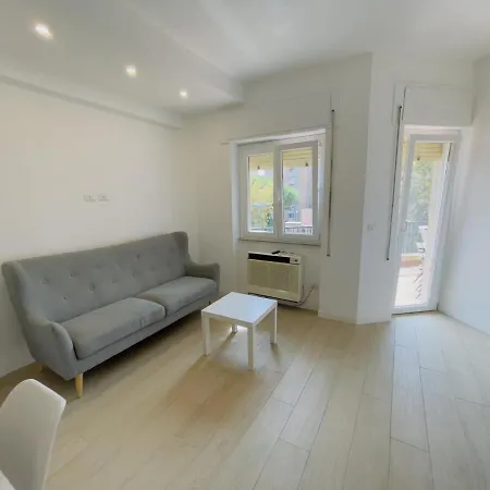Apartamento Benci&gatti Con Parcheggio Privato *