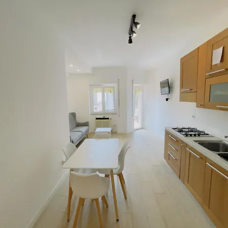 Apartamento Benci&gatti Con Parcheggio Privato *