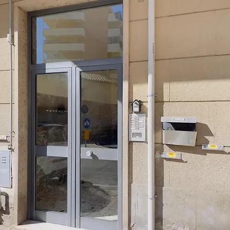 Benci&gatti Con Parcheggio Privato Civitavecchia