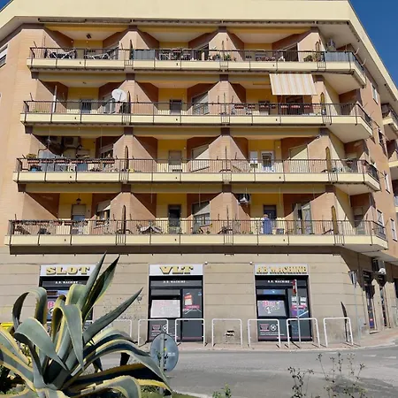 Apartamento Benci&gatti Con Parcheggio Privato *